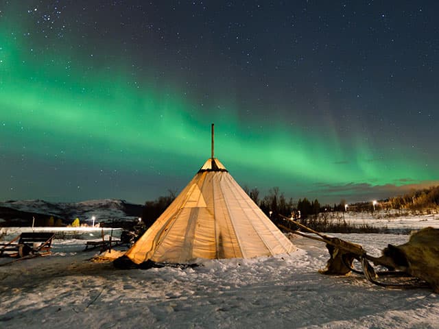 In Search of the Northern Lights (Norway), a cruise by Fred. Olsen Cruise Lines