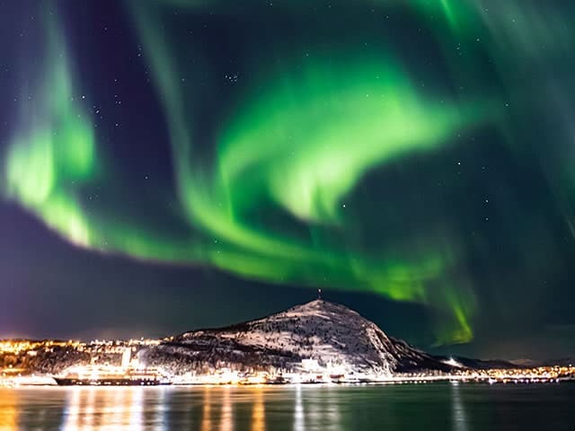 In Search of the Northern Lights (Norway), a cruise by Fred. Olsen Cruise Lines