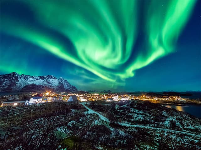 In Search of the Northern Lights (Norway), a cruise by Fred. Olsen Cruise Lines