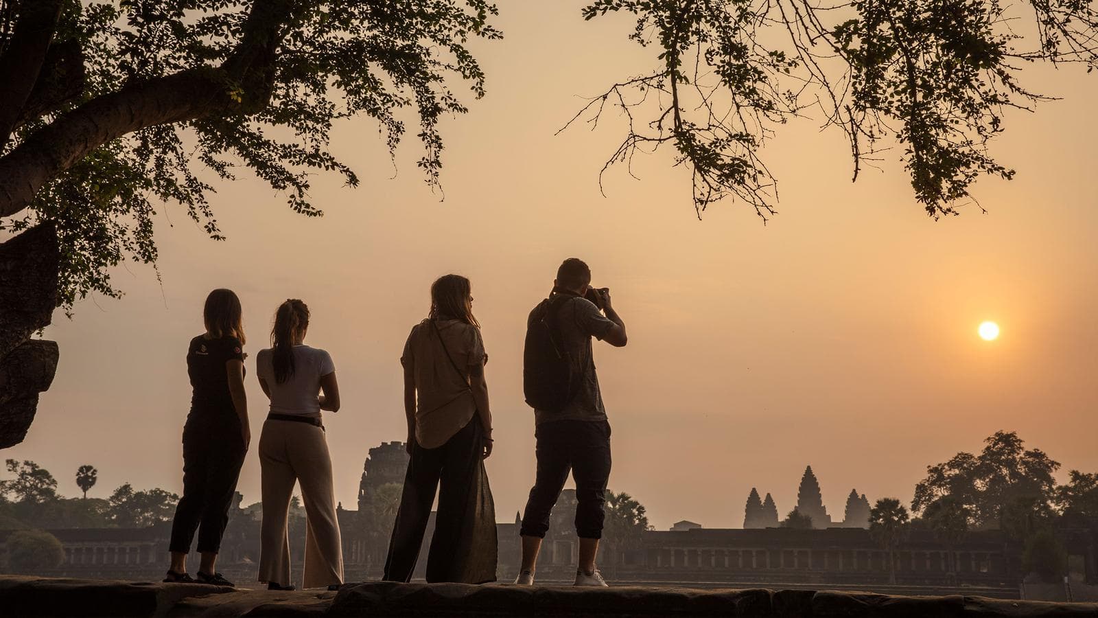 Cambodia to Bangkok: Phnom Penh, Siem Reap & Khao San Road Hangouts, a tour by G Adventures