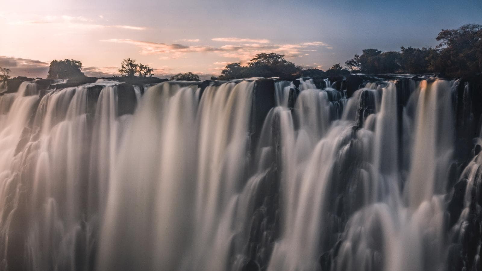 Delta & Falls Discoverer (Botswana), a tour by G Adventures