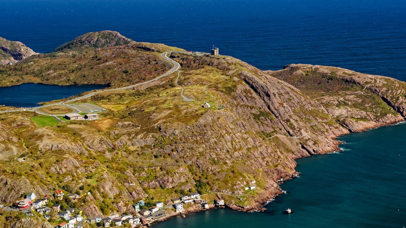 Newfoundland Adventure: From Signal Hill to Gros Morne (Canada), a tour by G Adventures