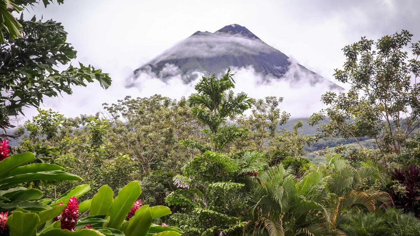 Basic Central America: Guatemala to Costa Rica, a tour by G Adventures